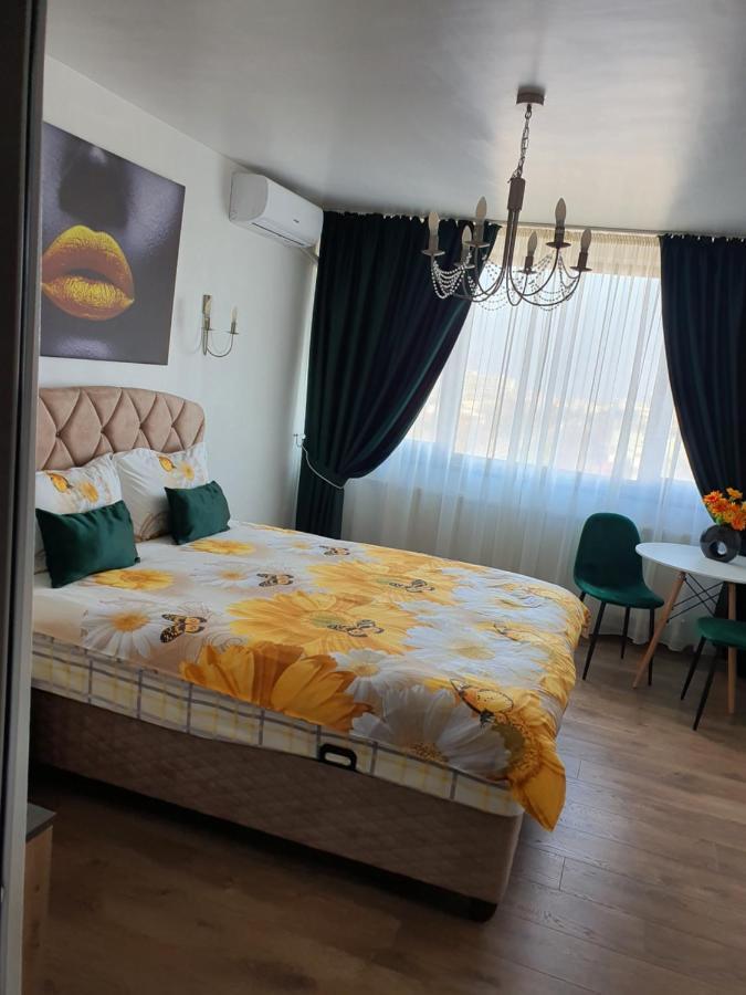 Chic Apartment- Place To Remember Galati  Exterior photo