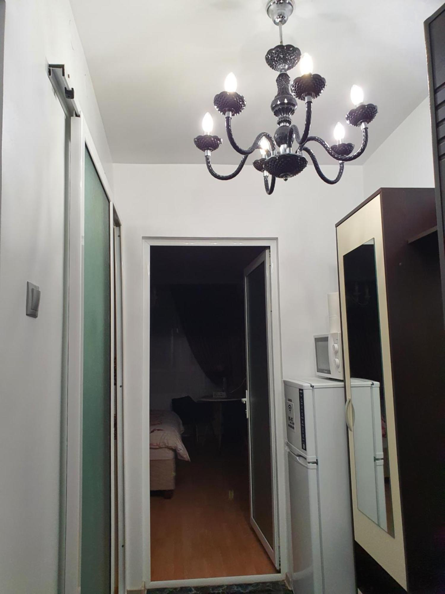 Chic Apartment- Place To Remember Galati  Exterior photo