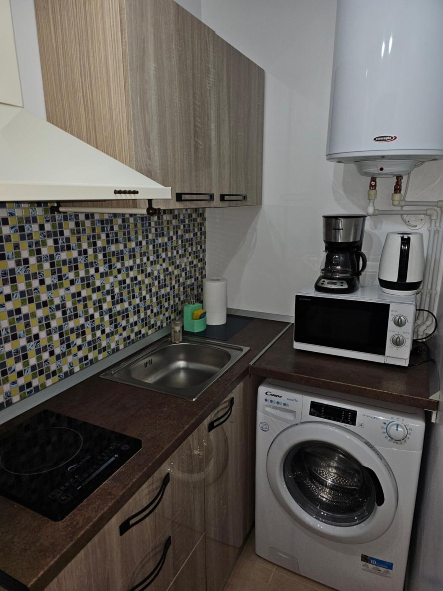 Chic Apartment- Place To Remember Galati  Exterior photo